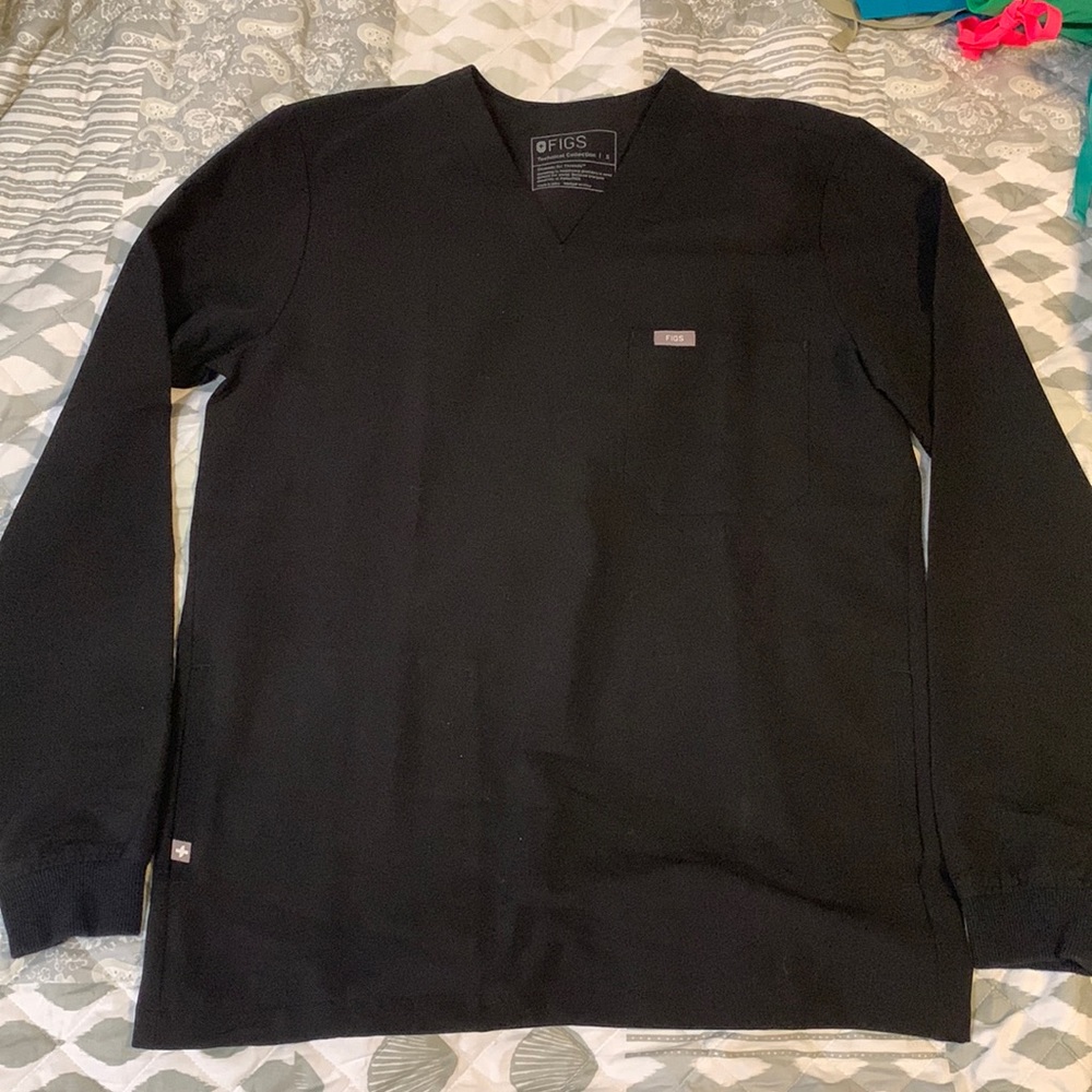 FIGS Long Sleeve Men's Chisec Scrub top